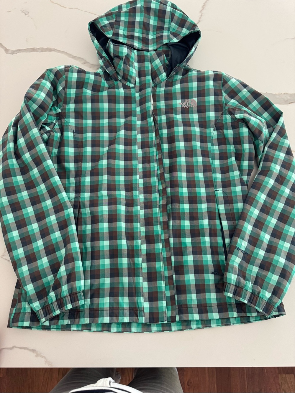The North Face Women’s Green Plaid Hooded Jacket 💚🖤
